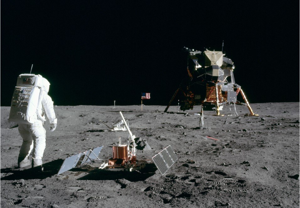 Foto Nasa: Astronauten Neil Armstrong tok dette bildet av kollega Buzz Aldrin på Månen.